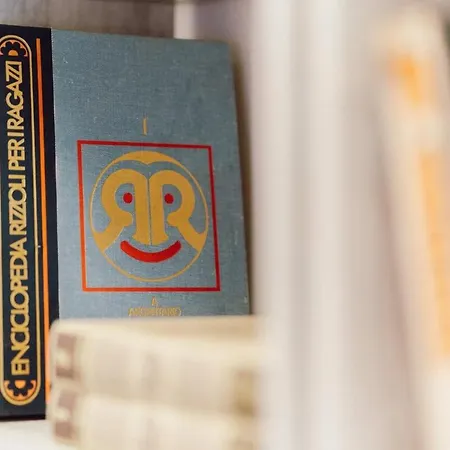 公寓 Beautiful Modern Three-room