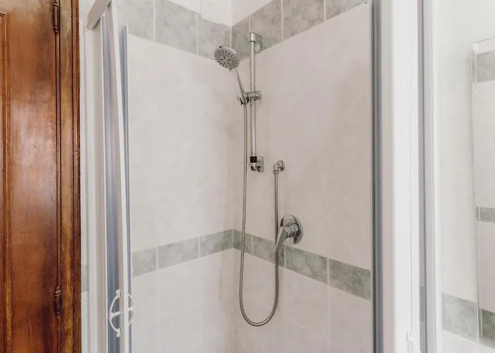 公寓 Beautiful Modern Three-room *