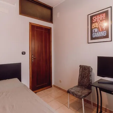 Beautiful Modern Three-room Apartment Locri