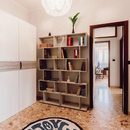 Beautiful Modern Three-room * Locri